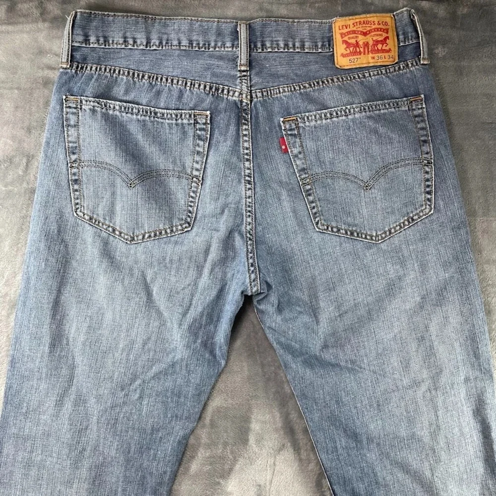 Levis product pair
